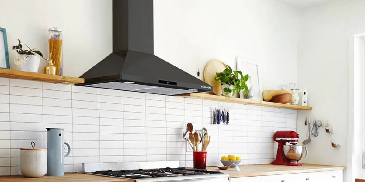 How to Clean an Angled Range Hood